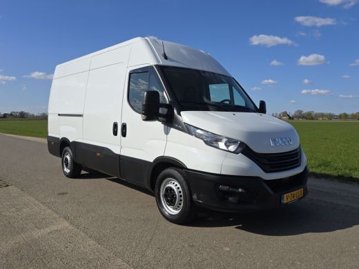 Iveco Daily 35S14V 2.3 352L H2 - 140 Pk - Euro 6 - Airco - Cruise Control ActivLease financial lease