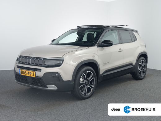 Jeep Avenger Jeep Summit 54 kWh | Achteruitrijcamera | Afdaal assistent | Airco (automatisch) Jeep Avenger Jeep Summit 54 kWh | Achteruitrijcamera | Afdaal assistent | Airco (automatisch)