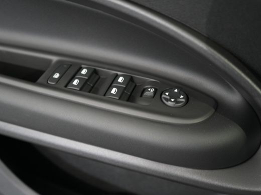 Jeep Avenger Jeep Summit 54 kWh | Achteruitrijcamera | Afdaal assistent | Airco (automatisch) ActivLease financial lease