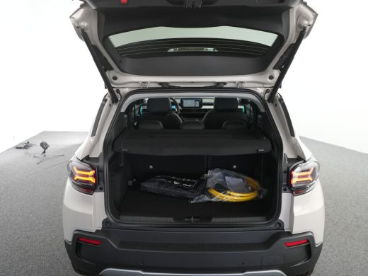 Jeep Avenger Jeep Summit 54 kWh | Achteruitrijcamera | Afdaal assistent | Airco (automatisch) ActivLease financial lease