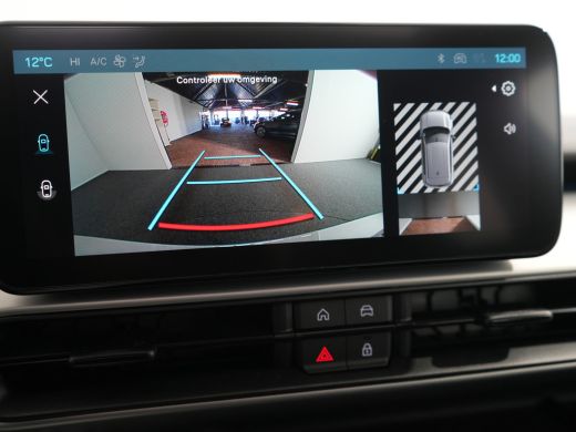 Jeep Avenger Jeep Summit 54 kWh | Achteruitrijcamera | Afdaal assistent | Airco (automatisch) ActivLease financial lease