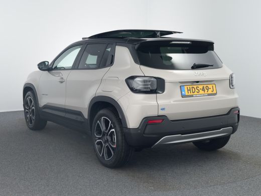 Jeep Avenger Jeep Summit 54 kWh | Achteruitrijcamera | Afdaal assistent | Airco (automatisch) ActivLease financial lease