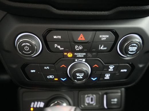 Jeep Renegade Jeep North Star 4Xe | 10,1'' infotainment met draadloos Apple Carplay / Android Auto | 10,25'' di... ActivLease financial lease