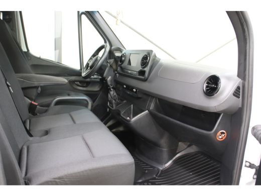 Mercedes Sprinter 514 2.2 CDI KIPPER MET KIST EN 3500 KG TREKHAAK ActivLease financial lease