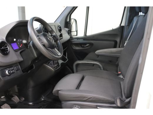 Mercedes Sprinter 514 2.2 CDI KIPPER MET KIST EN 3500 KG TREKHAAK ActivLease financial lease