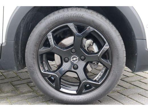 Opel Crossland Opel 1.2 TURBO 110PK GS-LINE LEVEL 4 / NAVI / LEDER / CLIMA / AGR / 17" LMV / CAMERA / KEYLESS / ... ActivLease financial lease
