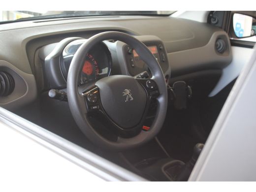Peugeot 108 Peugeot 1.0 e-VTi Active AIRCO | BLUETOOTH | LED DAGRIJVERLICHTING | 5-DEURS ActivLease financial lease