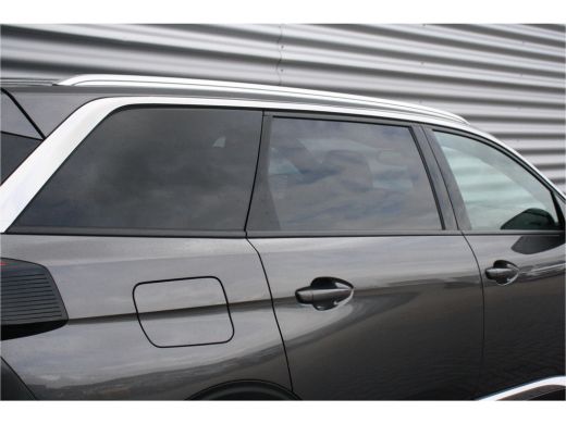 Peugeot 5008 1.2 PURETECH 130PK 7-ZITS ALLURE PACK AUTOMAAT / NAVI / CLIMA / PDC / 18" LMV / CAMERA / KEYLESS ... ActivLease financial lease