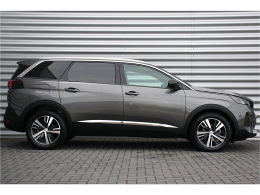 Peugeot 5008 1.2 PURETECH 130PK 7-ZITS ALLURE PACK AUTOMAAT / NAVI / CLIMA / PDC / 18" LMV / CAMERA / KEYLESS ... ActivLease financial lease