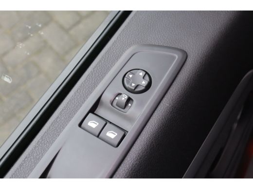 Peugeot Expert 2.0D 180PK L3H1 DC LONG ASPHALT AUTOMAAT / NAVI / AIRCO / LED / PDC / 17" LMV / CAMERA / AFN. TRE... ActivLease financial lease