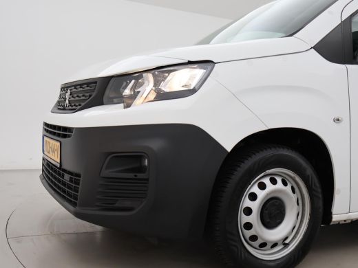 Peugeot Partner 1.5 BLUEHDI 100 PK PREMIUM + BOTT KAST | 230V OMVORMER | TREKHAAK | APPLE CARPLAY ActivLease financial lease