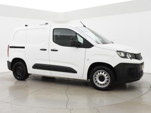Peugeot Partner 1.5 BLUEHDI 100 PK PREMIUM + BOTT KAST | 230V OMVORMER | TREKHAAK | APPLE CARPLAY ActivLease financial lease