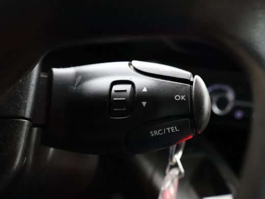 Peugeot Partner 1.5 BLUEHDI 100 PK PREMIUM + BOTT KAST | 230V OMVORMER | TREKHAAK | APPLE CARPLAY ActivLease financial lease