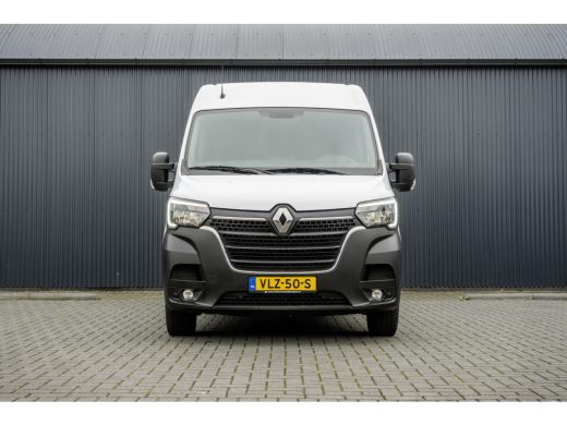 Renault Master 2.3 dCi L2H2 | 136 PK | Camera | LED | Cruise | Airco | Euro 6 ActivLease financial lease
