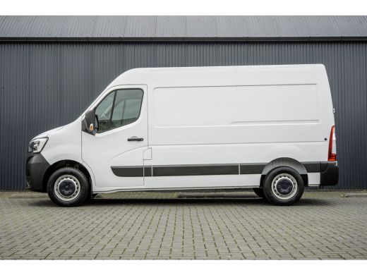 Renault Master 2.3 dCi L2H2 | 136 PK | Camera | LED | Cruise | Airco | Euro 6 ActivLease financial lease