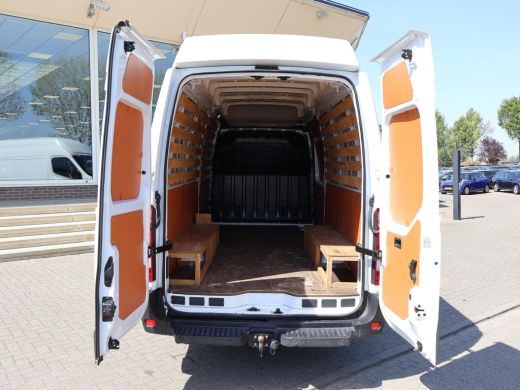 Renault Master T35 2.3 DCI 145 PK DUBBEL LUCHT L4H3 + 3500 KG TREKHAAK ActivLease financial lease