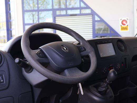 Renault Master T35 2.3 DCI 145 PK DUBBEL LUCHT L4H3 + 3500 KG TREKHAAK ActivLease financial lease