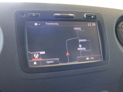 Renault Master T35 2.3 DCI 145 PK DUBBEL LUCHT L4H3 + 3500 KG TREKHAAK ActivLease financial lease