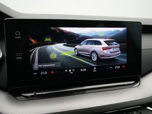 Skoda Octavia Combi 1.0 e-TSI 110pk DSG Business Edition Trekhaak Navigatie Pdc Clima 82 ActivLease financial lease