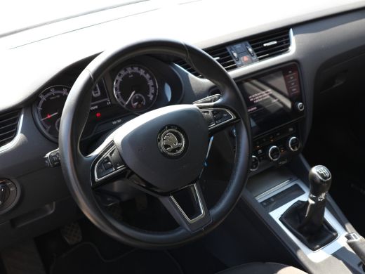 Skoda Octavia Combi 1.5 TSI Greentech Ambition Business TREKHAAK NAVI ActivLease financial lease