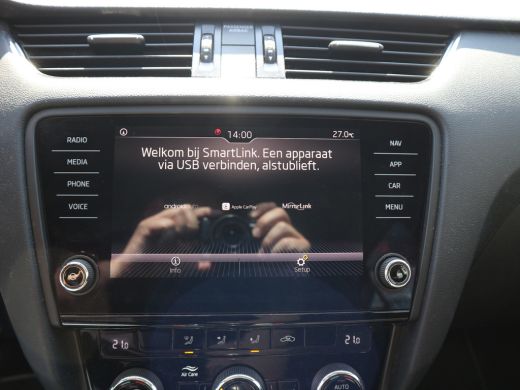 Skoda Octavia Combi 1.5 TSI Greentech Ambition Business TREKHAAK NAVI ActivLease financial lease