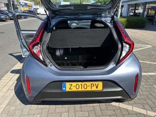 Toyota Aygo X 1.0 VVT-i MT Play ActivLease financial lease
