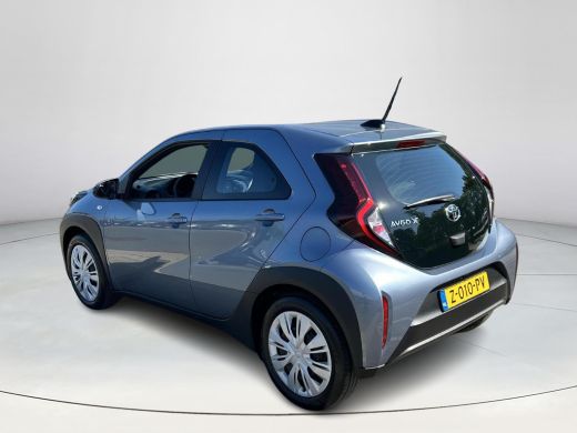 Toyota Aygo X 1.0 VVT-i MT Play ActivLease financial lease