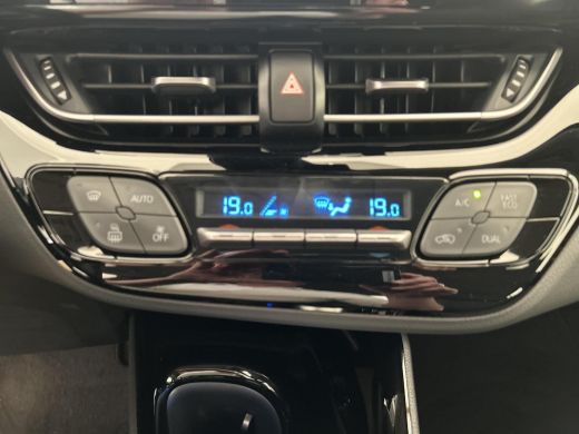 Toyota C-HR 1.8 Hybrid Dynamic ActivLease financial lease