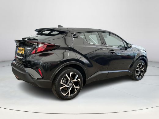 Toyota C-HR 1.8 Hybrid Dynamic ActivLease financial lease