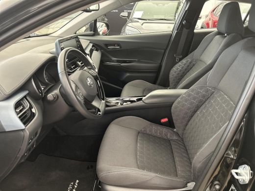 Toyota C-HR 1.8 Hybrid Dynamic ActivLease financial lease