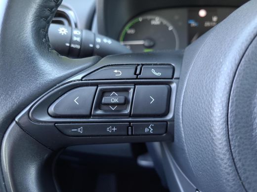 Toyota Yaris 1.5 Hybrid Active | Apple CarPlay | Navigatie | Rijklaarprijs incl. garantie | ActivLease financial lease