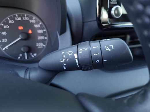 Toyota Yaris 1.5 Hybrid Active | Apple CarPlay | Navigatie | Rijklaarprijs incl. garantie | ActivLease financial lease