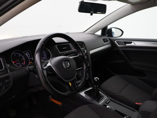 Volkswagen Golf 1.6 TDI 5-DEURS *BTW* + APPLE CARPLAY | TREKHAAK | DAB+ | NAVIGATIE ActivLease financial lease