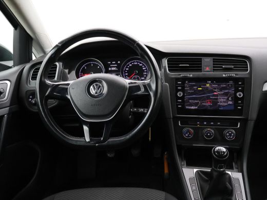 Volkswagen Golf 1.6 TDI 5-DEURS *BTW* + APPLE CARPLAY | TREKHAAK | DAB+ | NAVIGATIE ActivLease financial lease