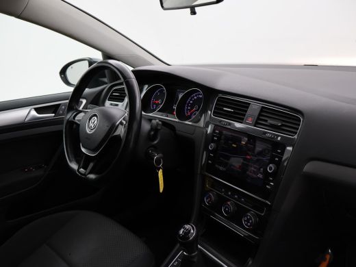 Volkswagen Golf 1.6 TDI 5-DEURS *BTW* + APPLE CARPLAY | TREKHAAK | DAB+ | NAVIGATIE ActivLease financial lease