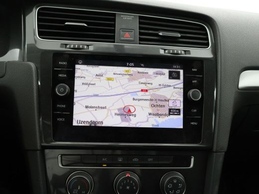 Volkswagen Golf 1.6 TDI 5-DEURS *BTW* + APPLE CARPLAY | TREKHAAK | DAB+ | NAVIGATIE ActivLease financial lease