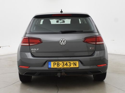 Volkswagen Golf 1.6 TDI 5-DEURS *BTW* + APPLE CARPLAY | TREKHAAK | DAB+ | NAVIGATIE ActivLease financial lease
