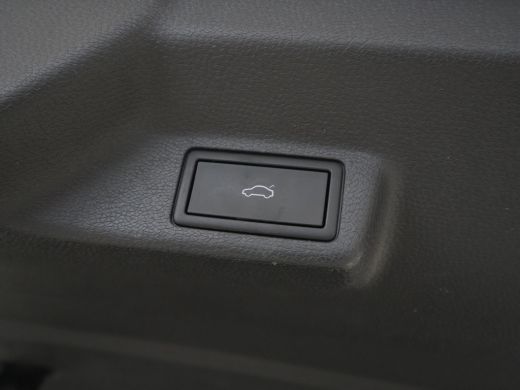 Volkswagen ID. Buzz Pro 77kWh Navigatie Matrix Led Elek. Schuifdeuren Camera ActivLease financial lease