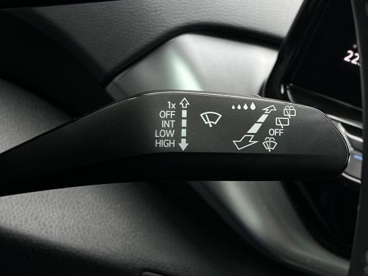 Volkswagen ID.4 First 204 pk 77 kWh | Achteruitrijcamera | Apple Carplay/Android Auto|telefoonintegratie premium ... ActivLease financial lease