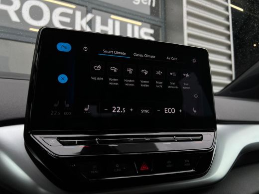 Volkswagen ID.4 First 204 pk 77 kWh | Achteruitrijcamera | Apple Carplay/Android Auto|telefoonintegratie premium ... ActivLease financial lease