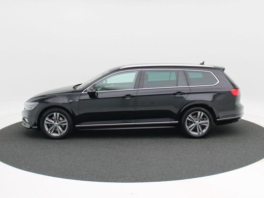 Volkswagen Passat Variant 1.5 TSi 150 Pk Automaat R-Line | Adaptive Cruise | CarPlay | Navigatie | Bluetooth | Park... ActivLease financial lease