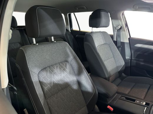 Volkswagen Passat Variant 1.5 150pk TSI Business | Navigatiesysteem | Elektrisch bedienbare achterklep | App Connect | ActivLease financial lease