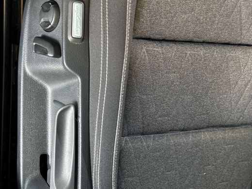 Volkswagen Passat Variant 1.5 150pk TSI Business | Navigatiesysteem | Elektrisch bedienbare achterklep | App Connect | ActivLease financial lease