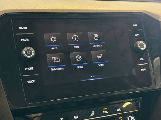 Volkswagen Passat Variant 1.5 150pk TSI Business | Navigatiesysteem | Elektrisch bedienbare achterklep | App Connect | ActivLease financial lease