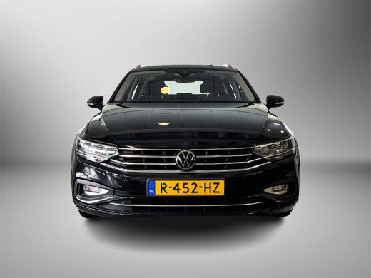 Volkswagen Passat Variant 1.5 150pk TSI Business | Navigatiesysteem | Elektrisch bedienbare achterklep | App Connect | ActivLease financial lease