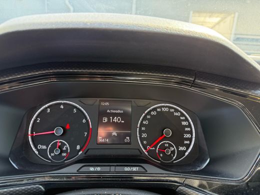 Volkswagen T-Cross 1.0 96PK TSI Life | Airco | ACC | PDC V+A | Apple Carplay ActivLease financial lease