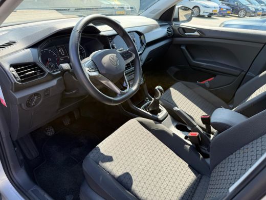 Volkswagen T-Cross 1.0 96PK TSI Life | Airco | ACC | PDC V+A | Apple Carplay ActivLease financial lease