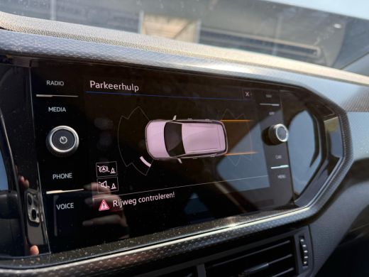 Volkswagen T-Cross 1.0 96PK TSI Life | Airco | ACC | PDC V+A | Apple Carplay ActivLease financial lease