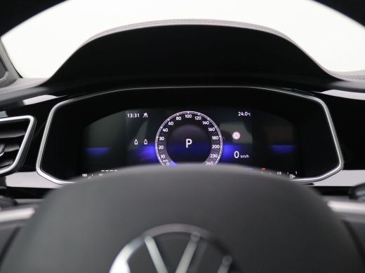 Volkswagen T-Roc Cabrio 1.5 TSI R-Line 150PK DSG Adaptieve Cruise Controle, Stoel-Stuurverwarming, Side Assist, Navi, Par... ActivLease financial lease