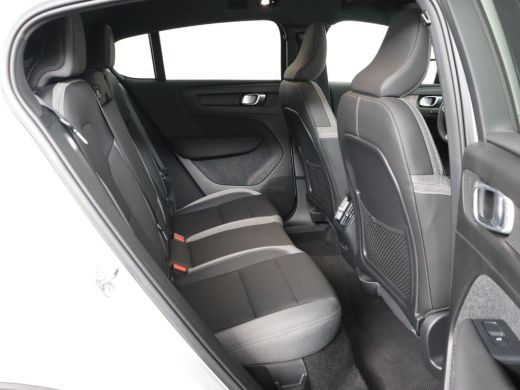 Volvo  C40 Twin Ultimate Elektrisch verstelbare stoel incl. geheugen | Premium Audio by Harman Kardon | Visu... ActivLease financial lease